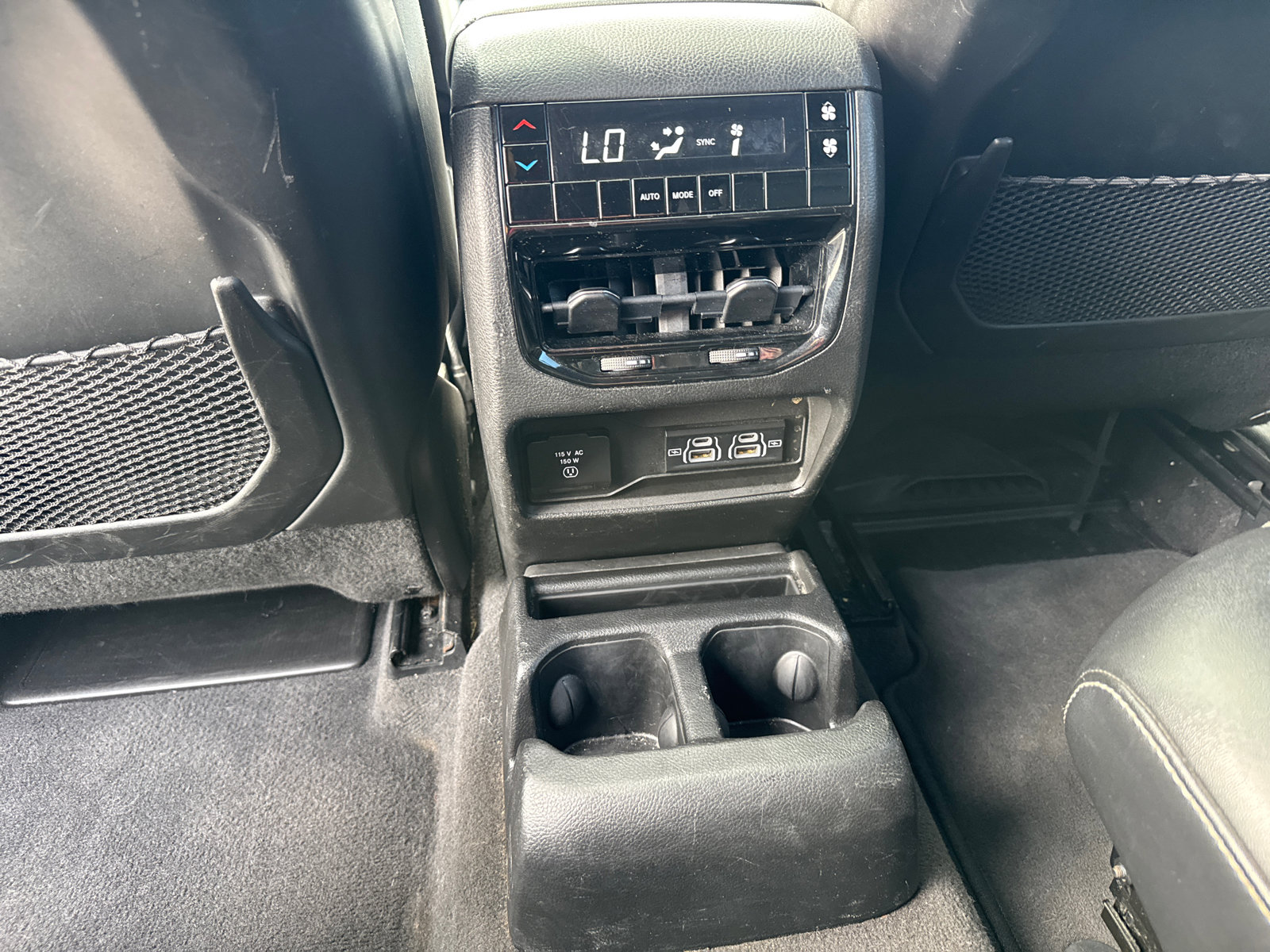 Used 2021 Jeep Grand Cherokee L Laredo AWD/4WD image 8