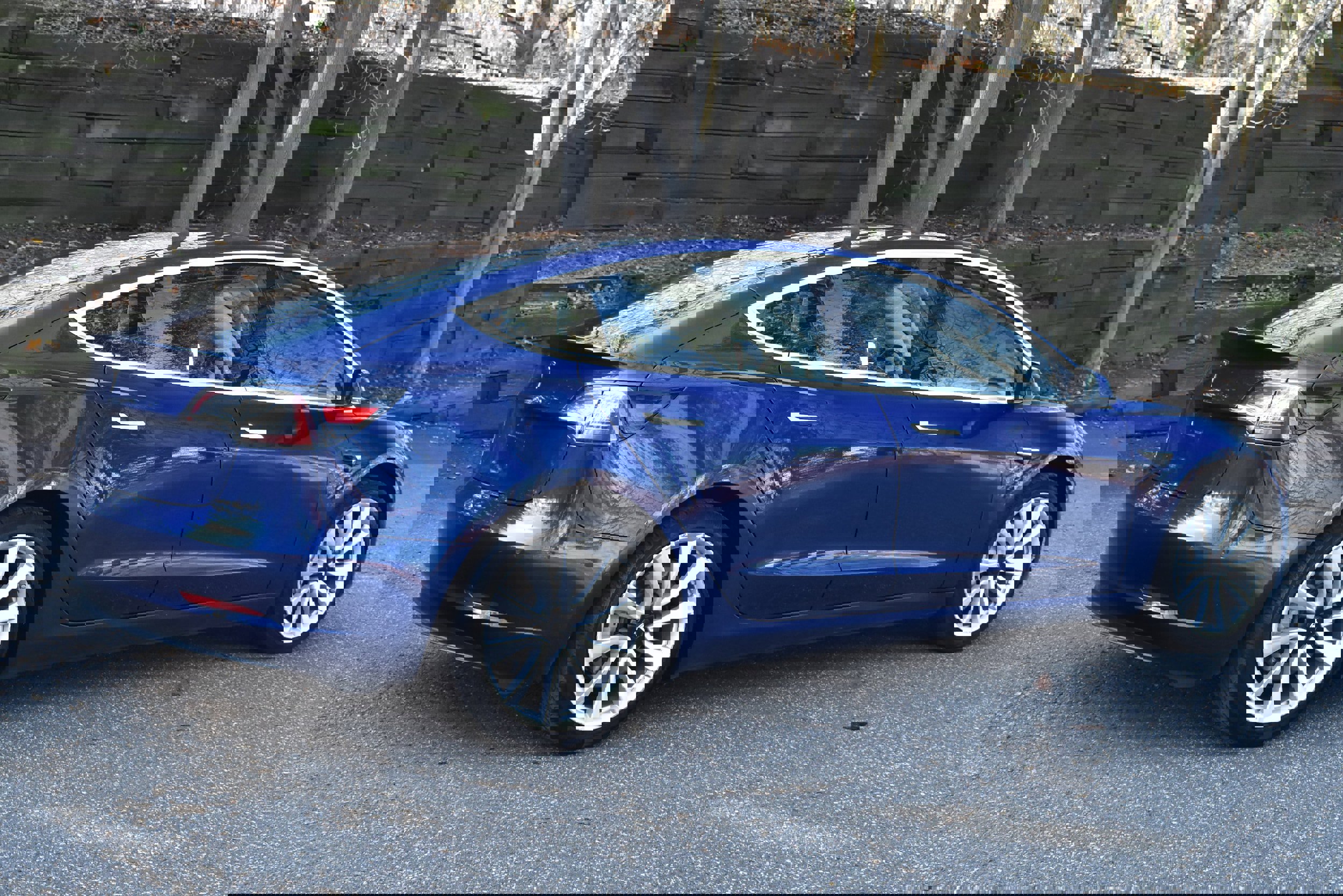 Used 2018 Tesla Model 3 Long Range image 7