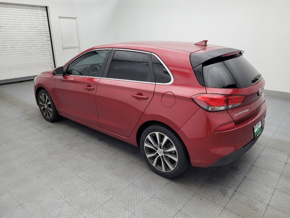 Used 2018 Hyundai Elantra GT FWD image 3