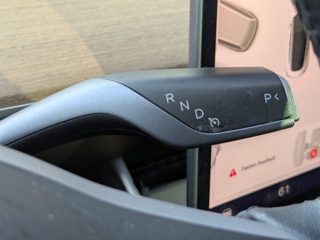 Used 2020 Tesla Model 3 Standard Range Plus image 12