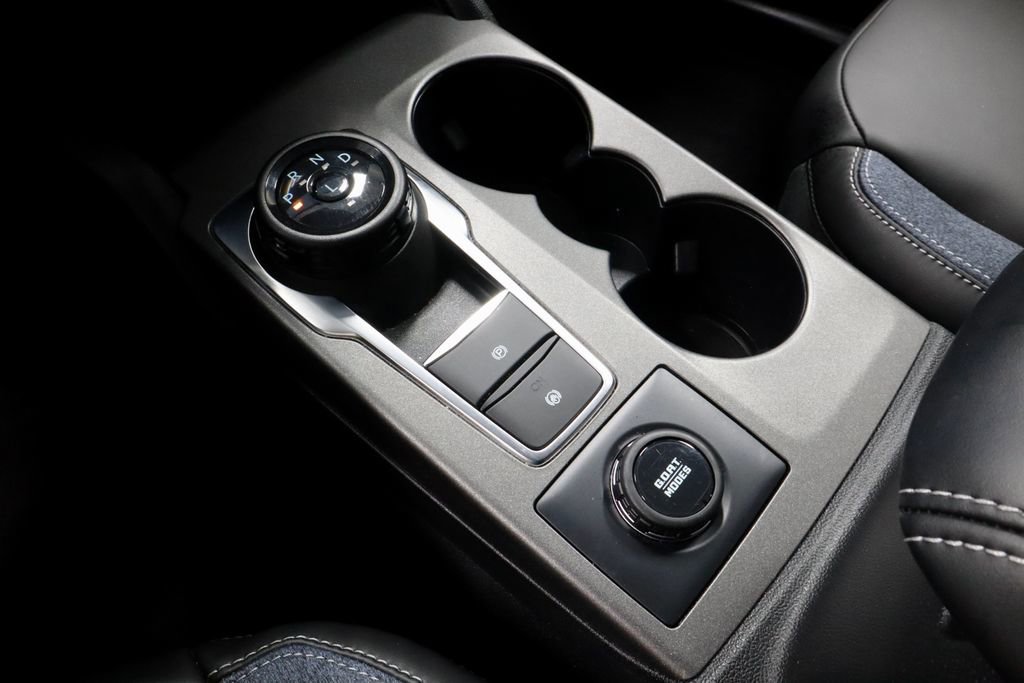 Certified 2025 Ford Bronco Sport Outer Banks w/ Outer Banks Tech Package+ AWD/4WD image 32