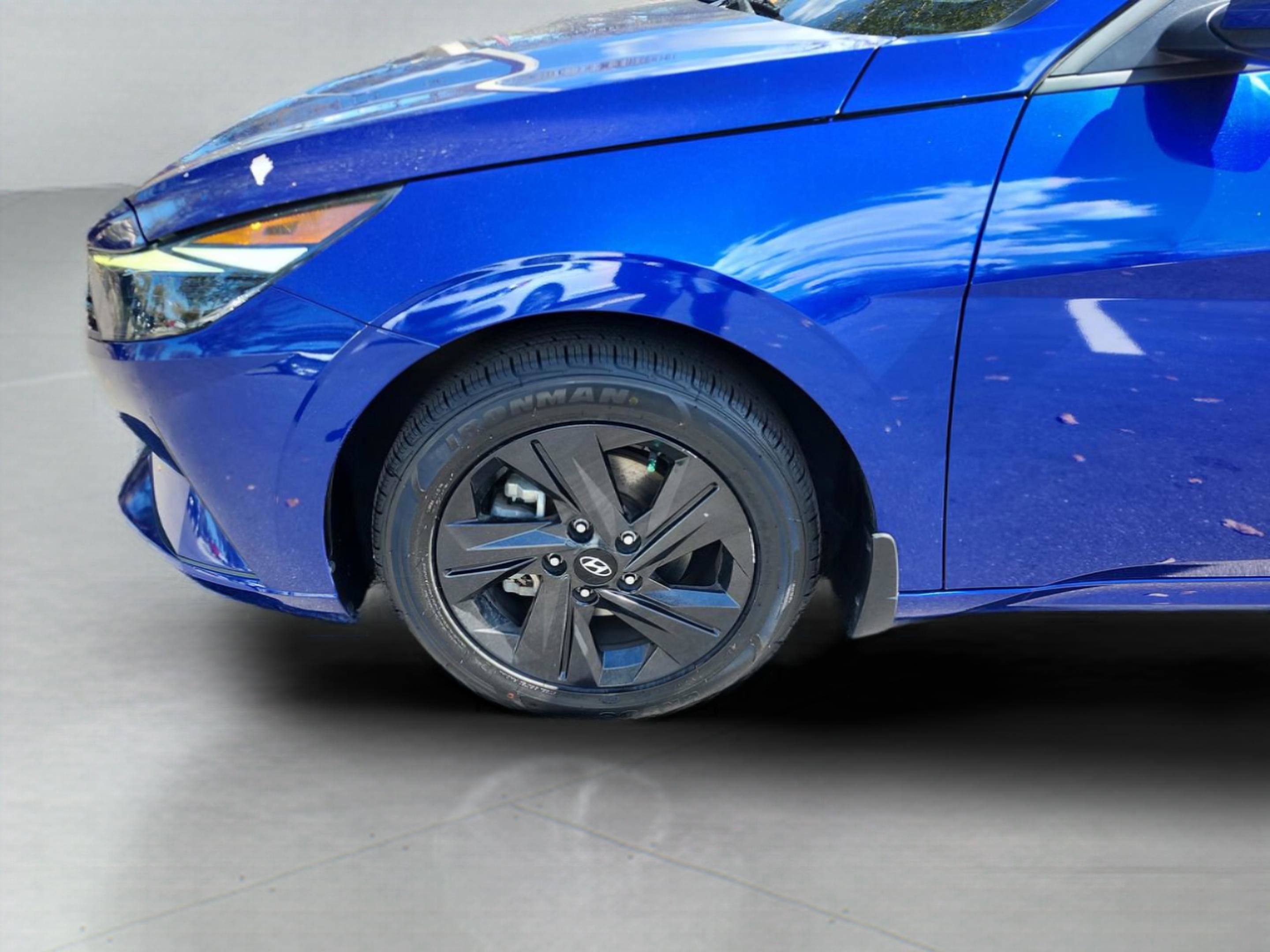 Certified 2023 Hyundai Elantra SEL image 25