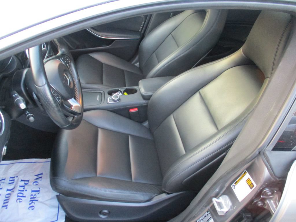 Used 2015 Mercedes-Benz CLA 250 image 9
