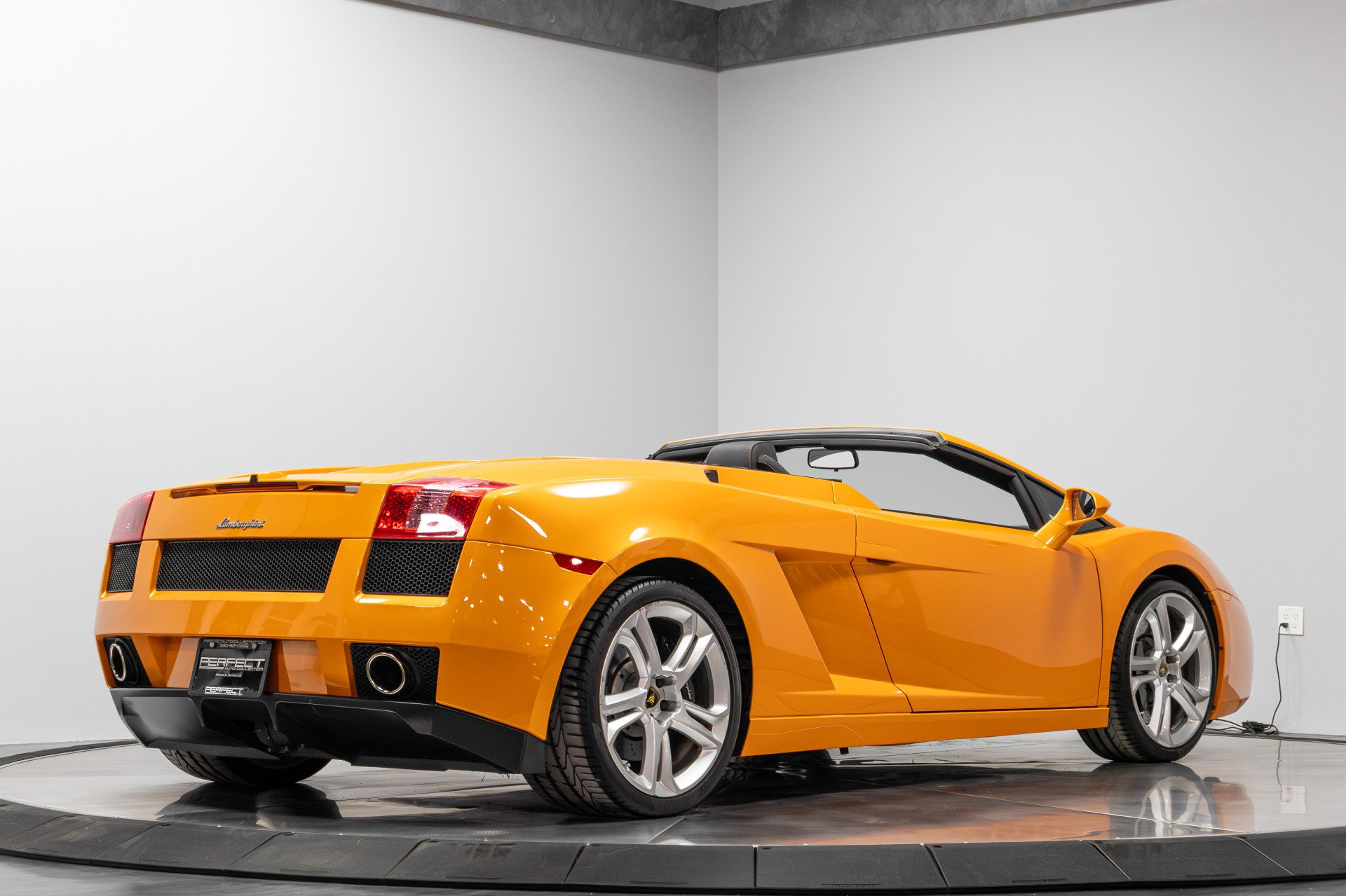 Used 2008 Lamborghini Gallardo Spyder image 16