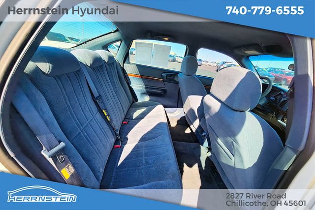 Used 2003 Chevrolet Impala FWD image 29