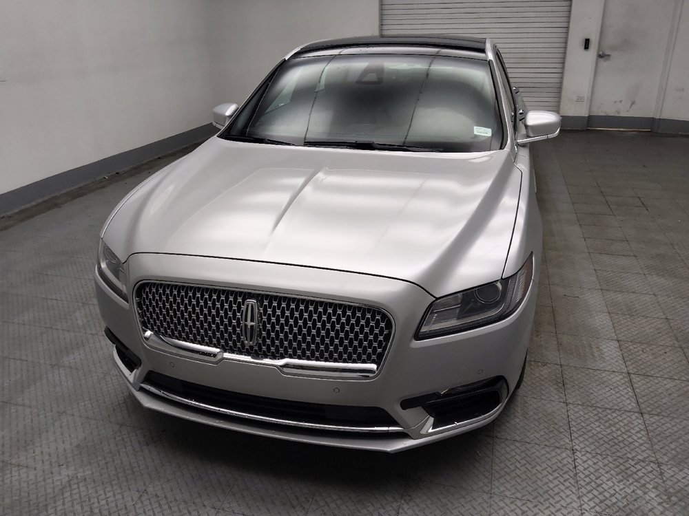 Used 2017 Lincoln Continental Select w/ Climate Package AWD/4WD image 15