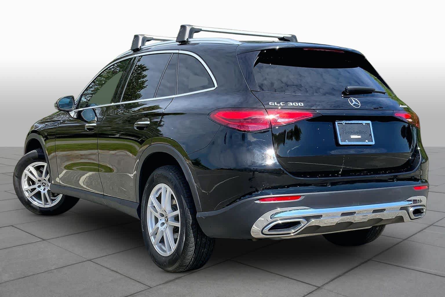 Used 2023 Mercedes-Benz GLC 300 4MATIC image 22