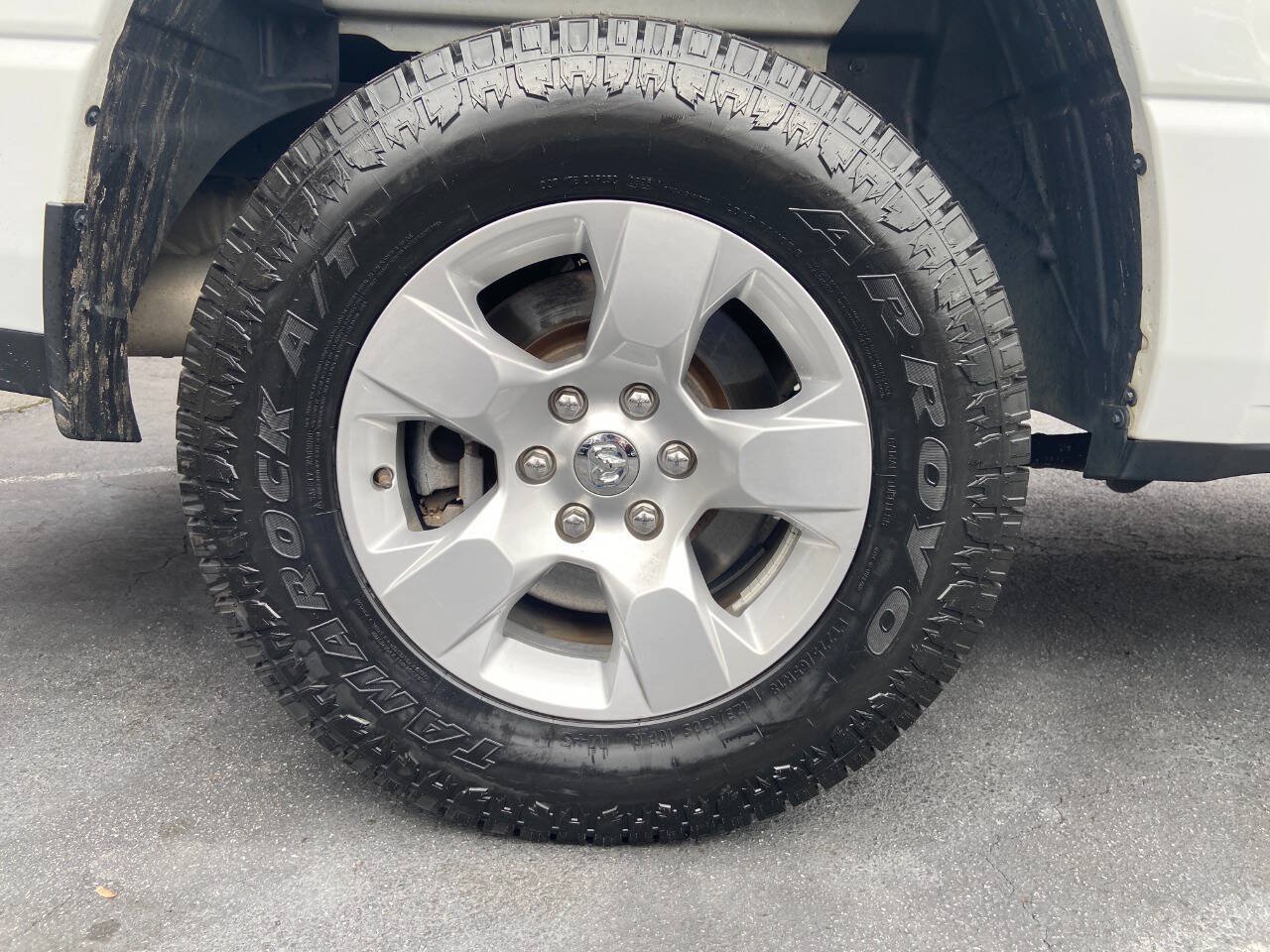 Used 2019 RAM 1500 Big Horn AWD/4WD image 25