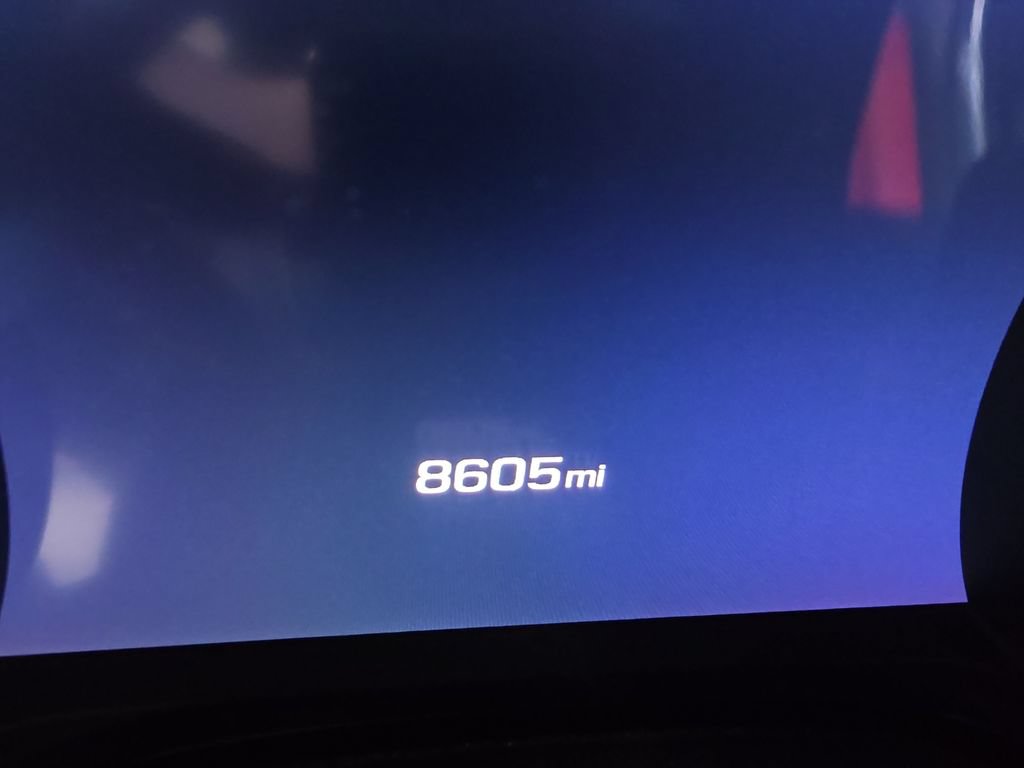 Used 2020 Chevrolet Camaro ZL1 RWD image 4