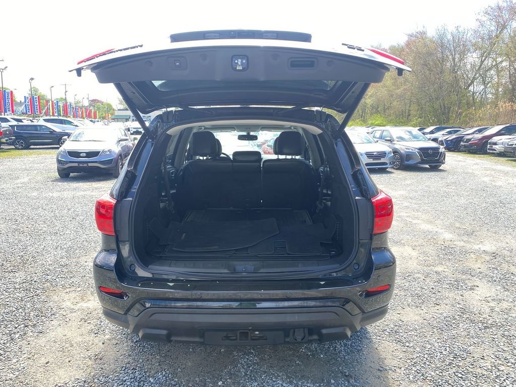 Used 2020 Nissan Pathfinder SL image 25