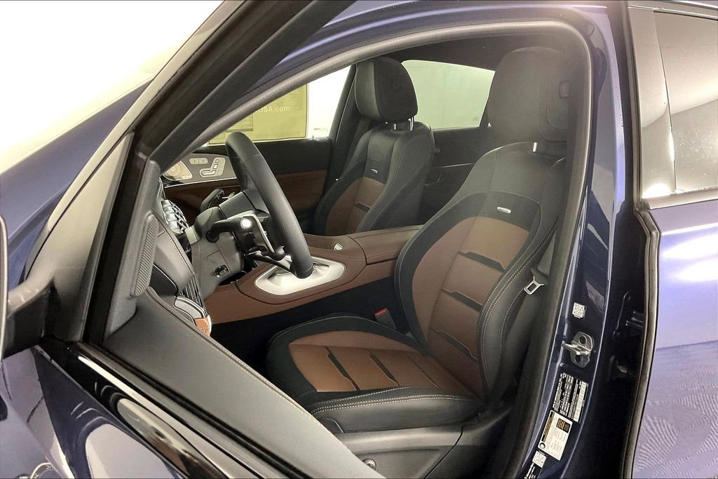 New 2026 Mercedes-Benz GLE 53 AMG 4MATIC Coupe image 9