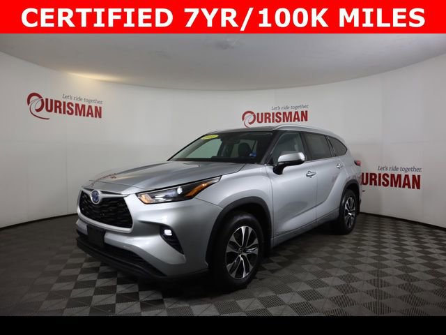 Used 2022 Toyota Highlander XLE image 4