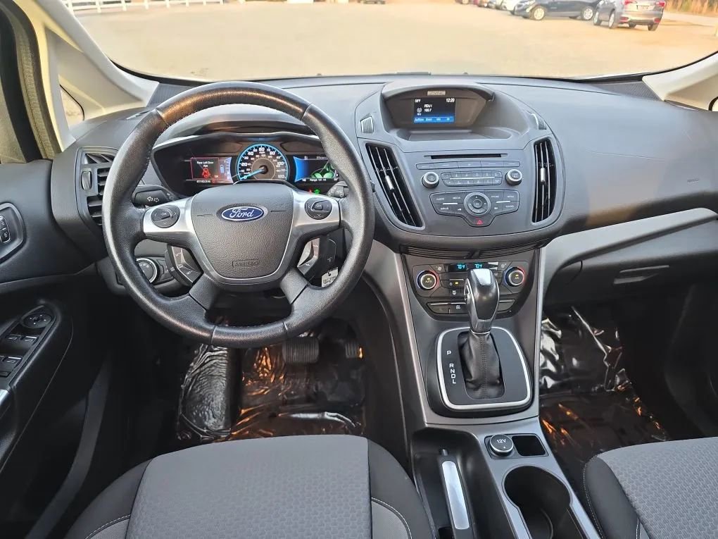 Used 2017 Ford C-MAX SE image 12