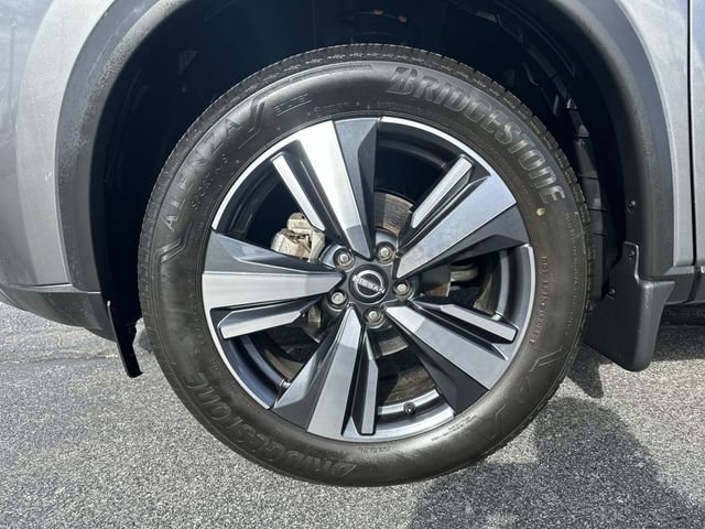 Certified 2023 Nissan Rogue SL image 9