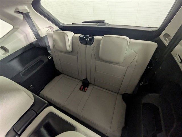 Used 2019 Volkswagen Tiguan SE w/ 3rd Row Seat Package image 26