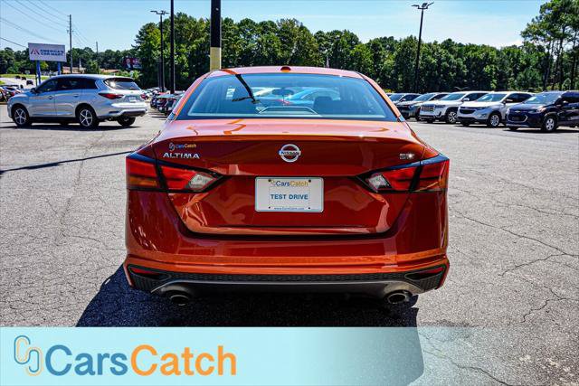 Used 2019 Nissan Altima 2.5 SR FWD image 12