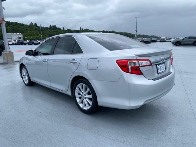 Used 2014 Toyota Camry XLE w/ Leather Package FWD image 6