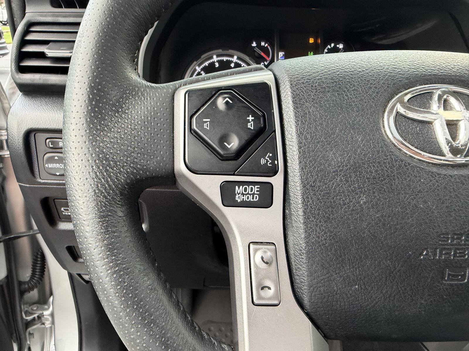 Certified 2022 Toyota 4Runner Limited AWD/4WD image 21