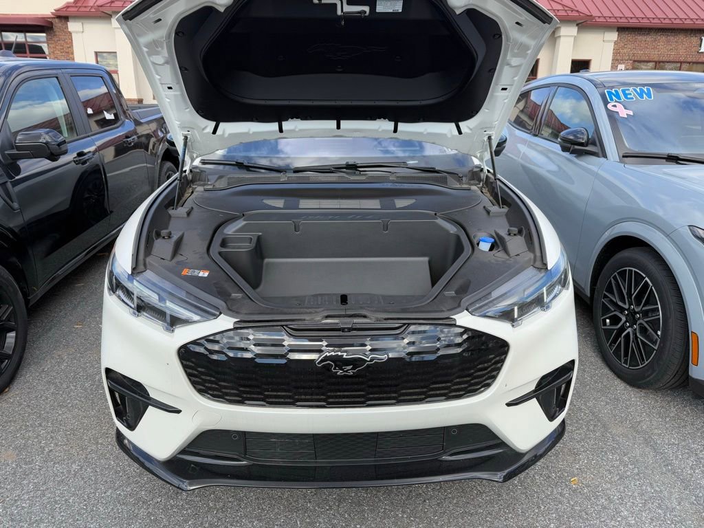 New 2025 Ford Mustang Mach-E Premium w/ Sport Appearance Package image 30