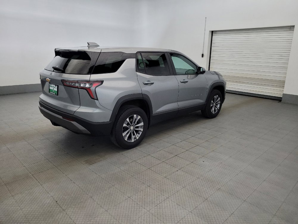 Used 2025 Chevrolet Equinox LT FWD image 10