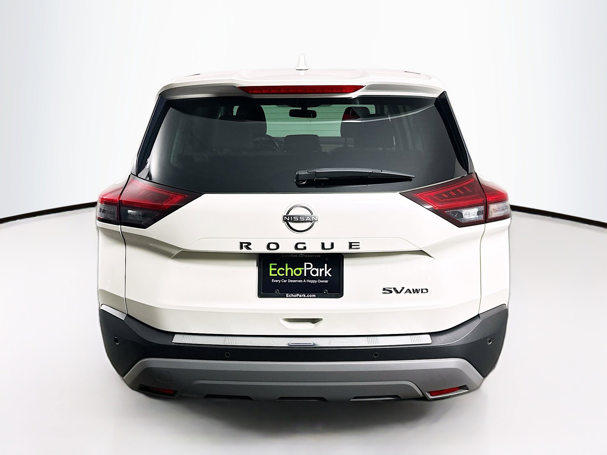 Used 2023 Nissan Rogue SV image 7