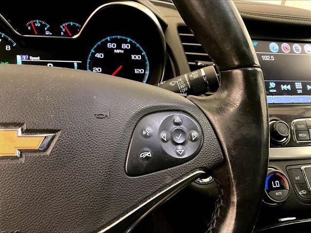 Used 2019 Chevrolet Impala LT FWD image 18