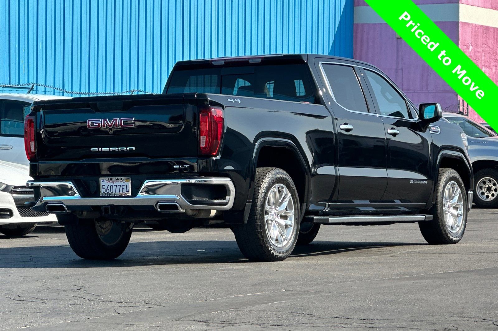 Used 2021 GMC Sierra 1500 SLT w/ SLT Premium Package image 4