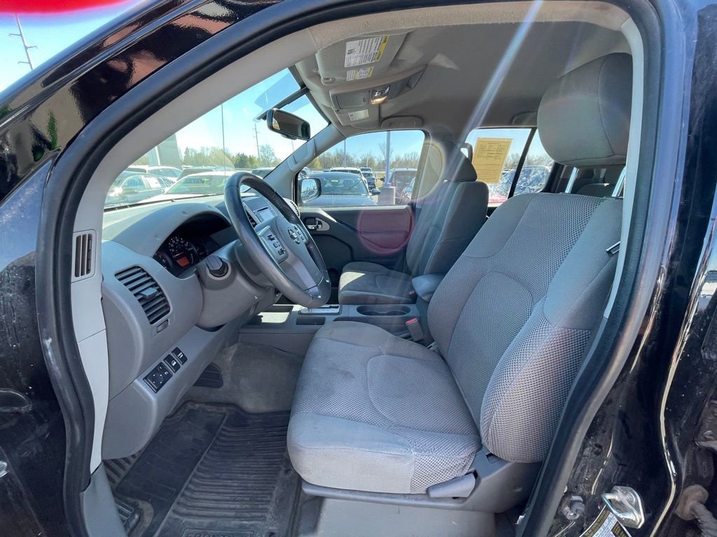 Used 2018 Nissan Frontier SV w/ Value Truck Package image 22