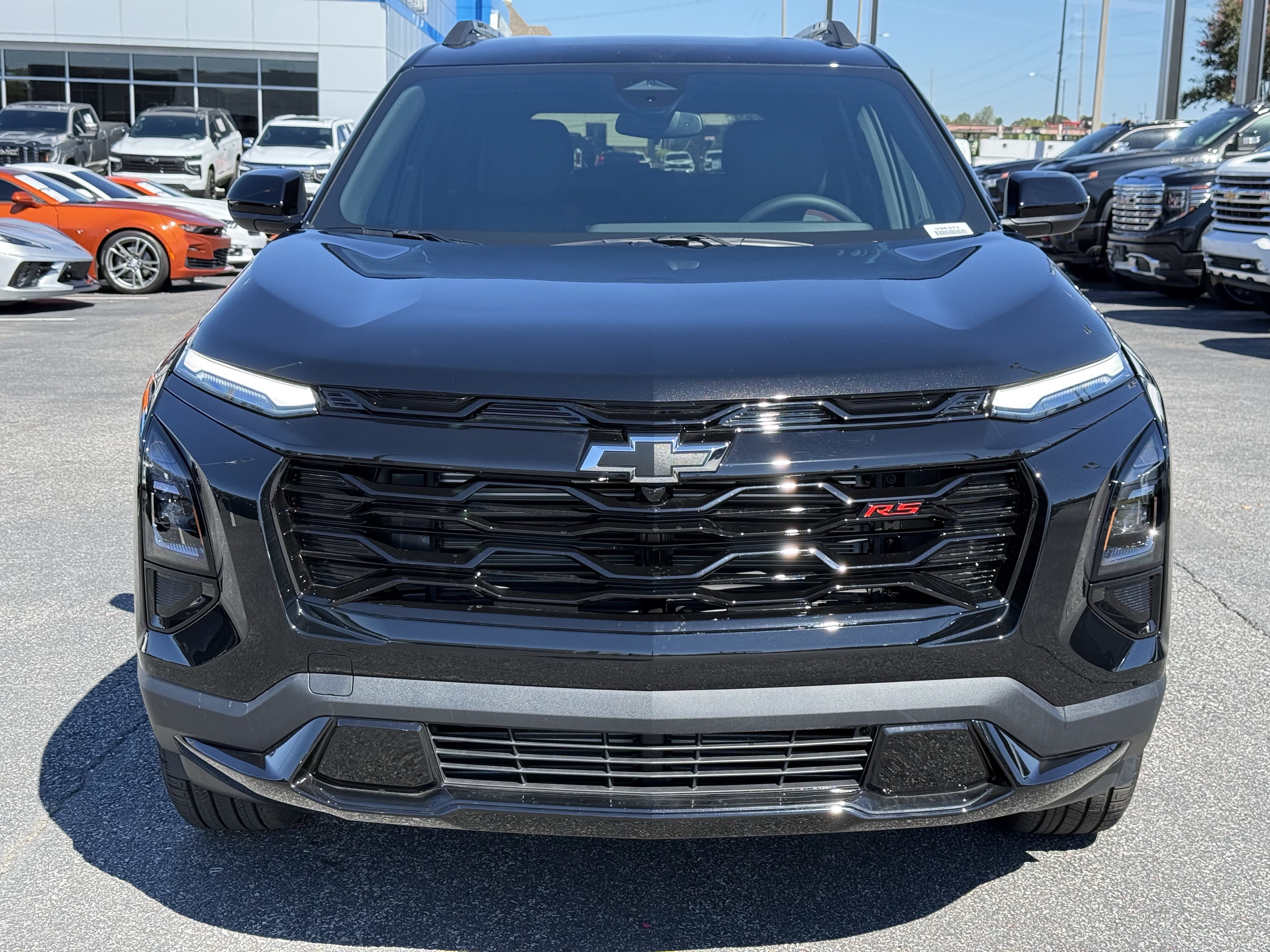 New 2027 Chevrolet Equinox RS w/ LPO, Floor Liner Package FWD image 3