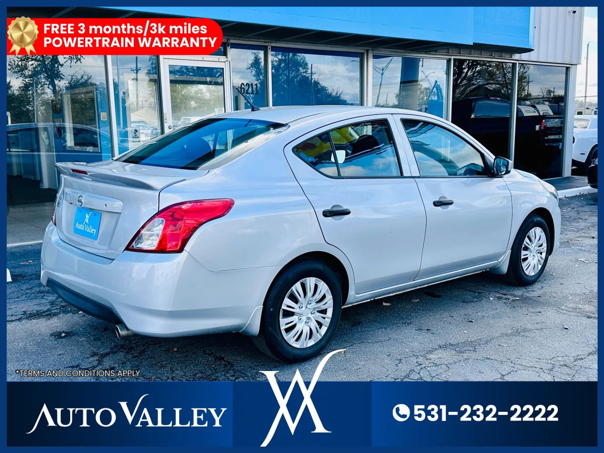 Used 2019 Nissan Versa S Plus FWD image 7