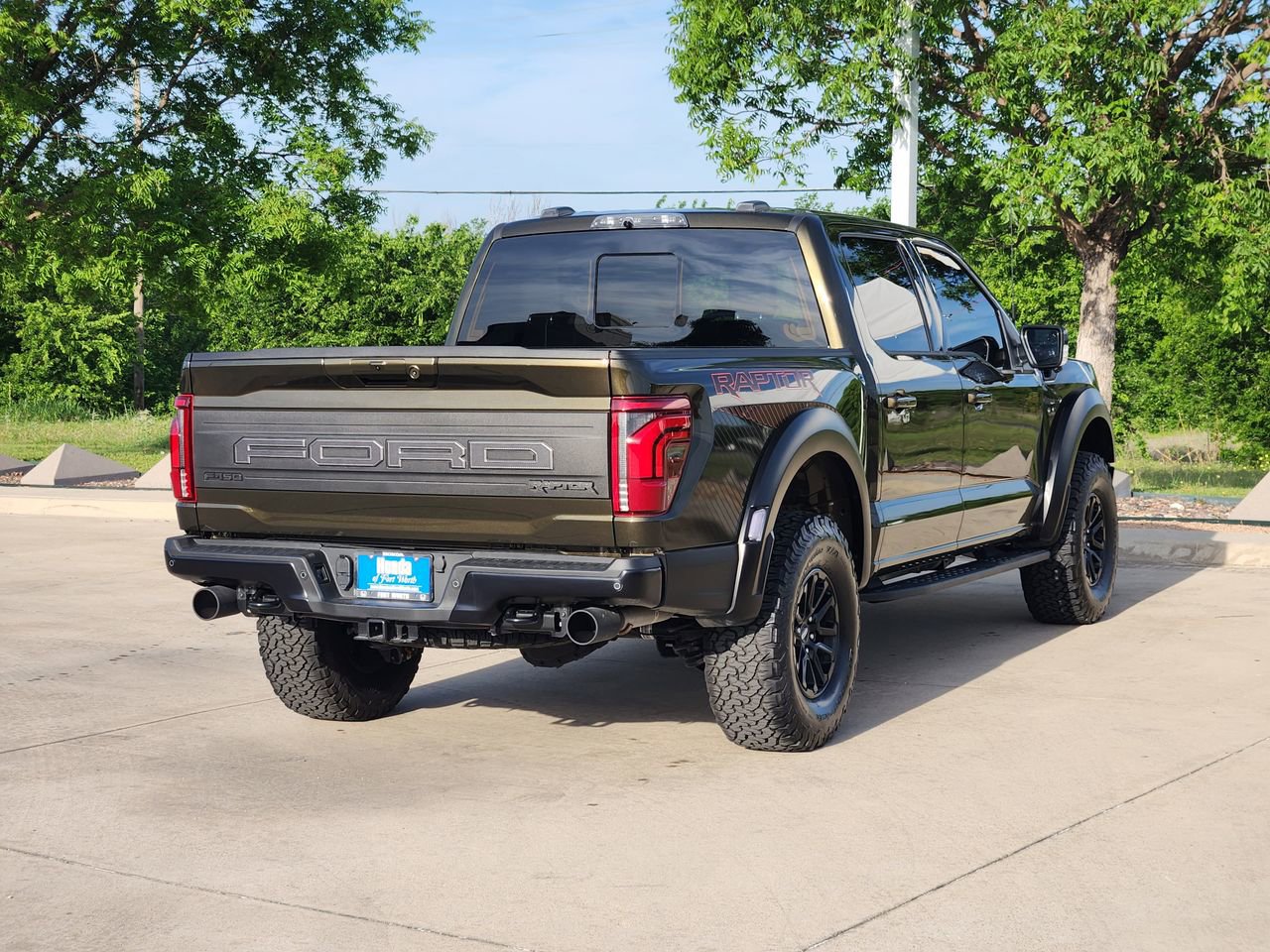 Used 2026 Ford F150 Raptor AWD/4WD image 5