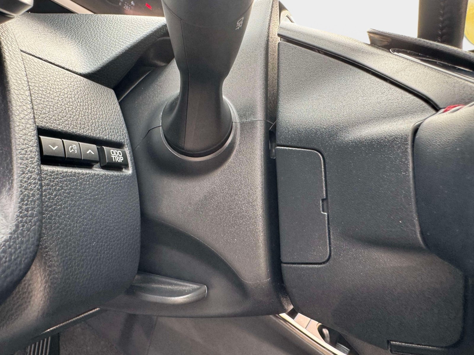 Certified 2024 Toyota Prius Prime FWD image 26