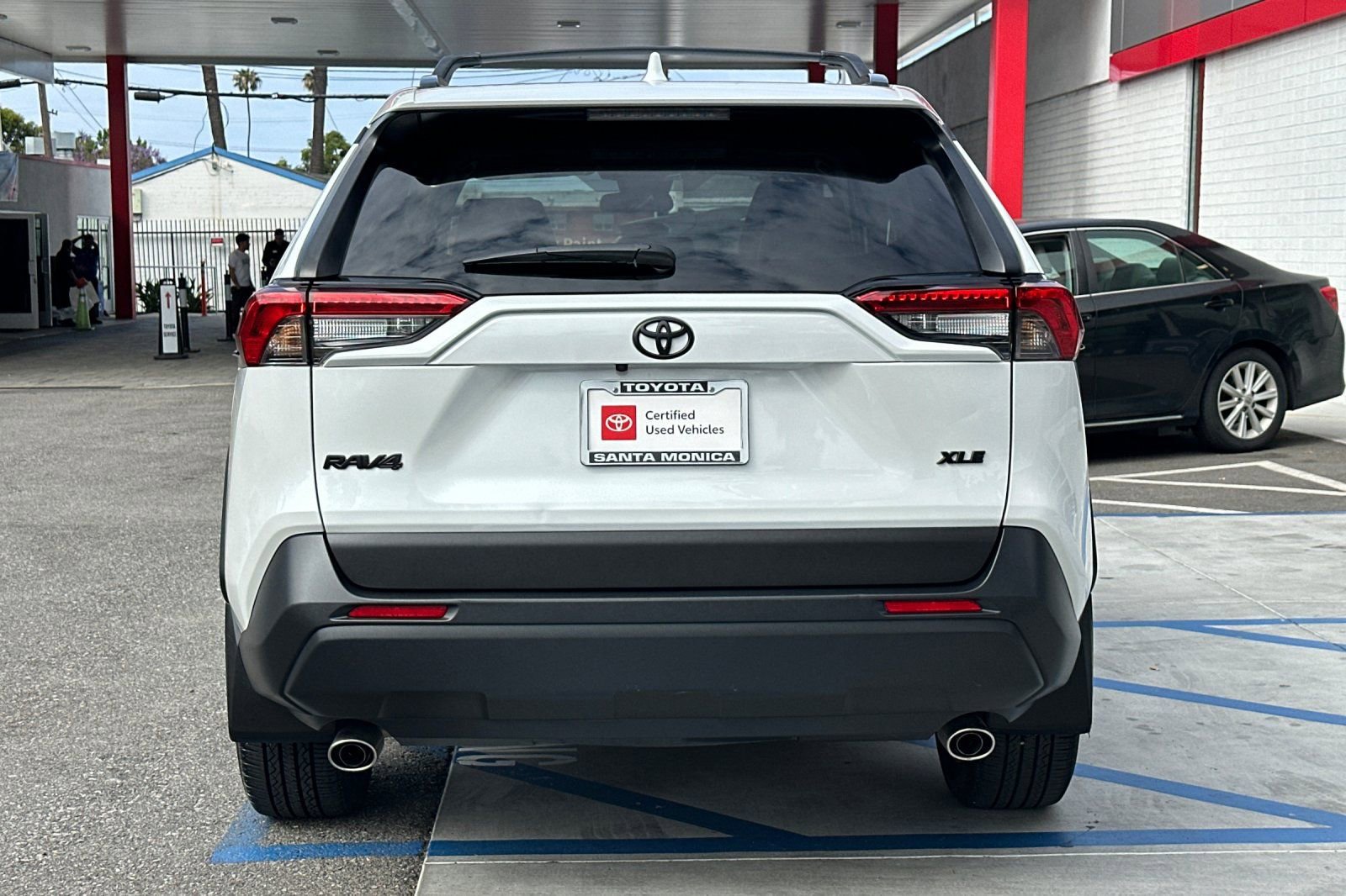 Certified 2024 Toyota RAV4 XLE Premium FWD image 5
