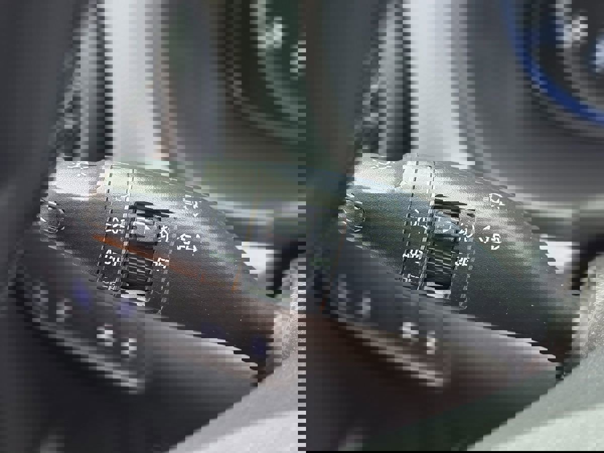 Used 2019 Hyundai Kona Limited image 47