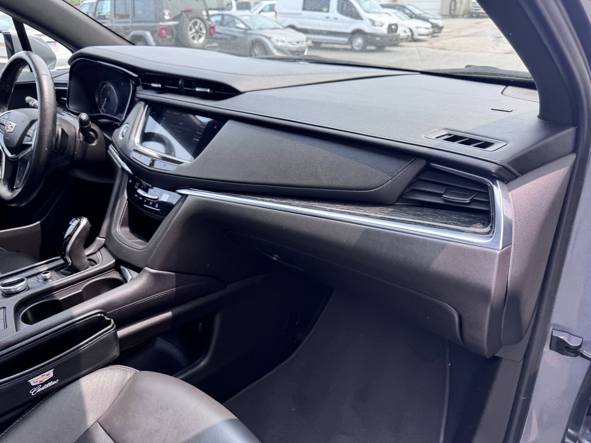 Used 2021 Cadillac XT5 Premium Luxury image 16