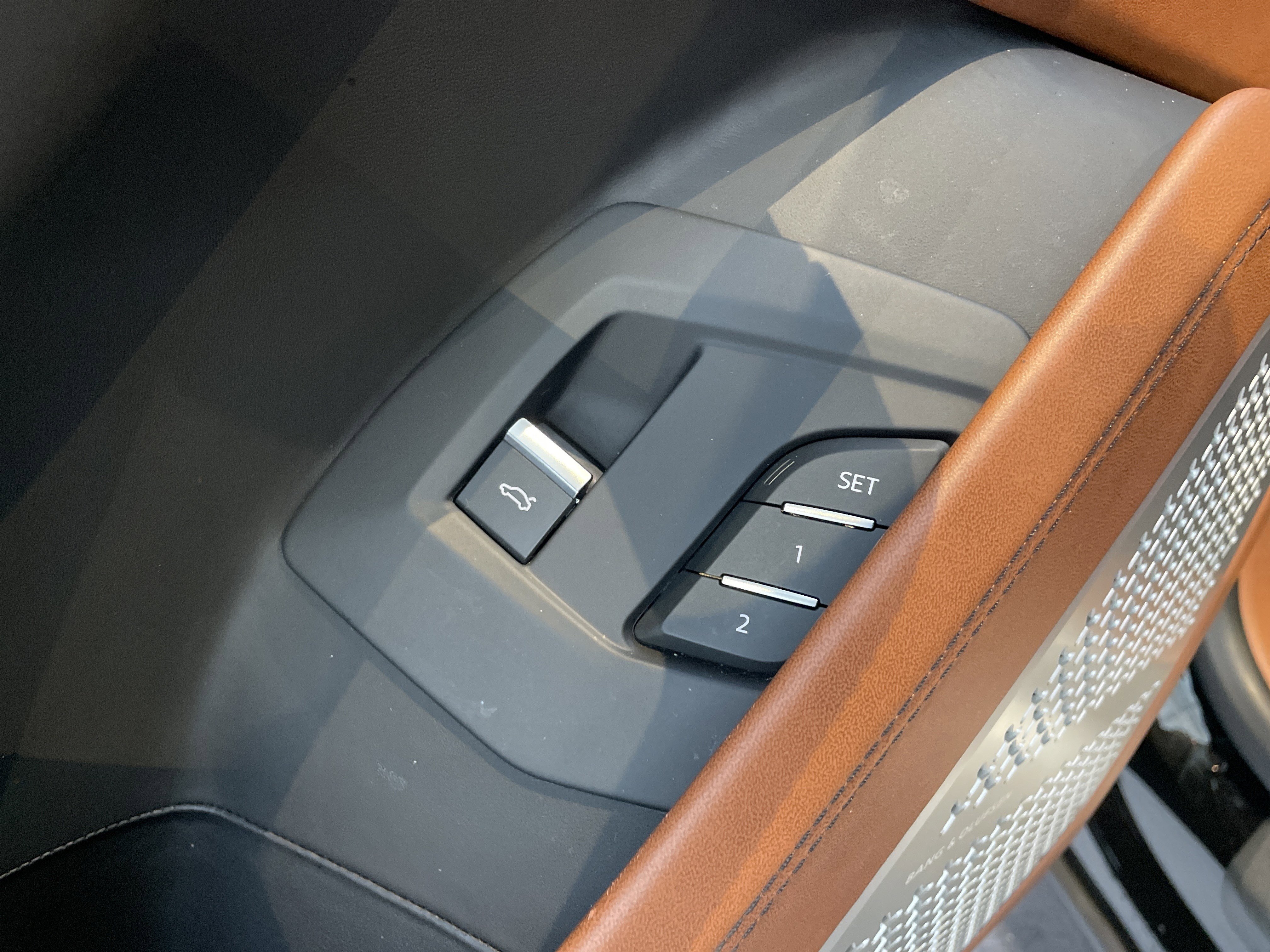 Used 2021 Lamborghini Urus image 18