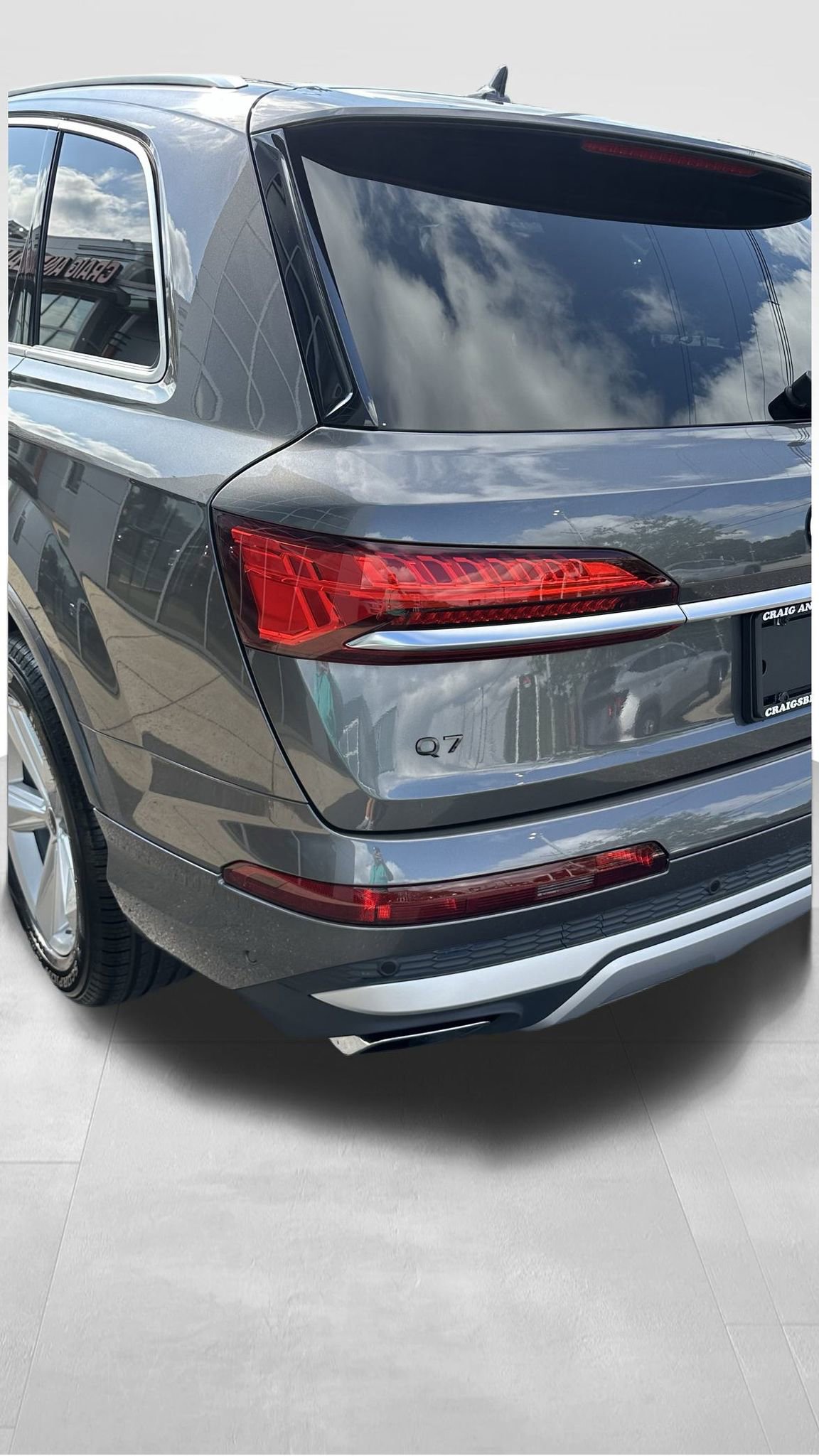 Used 2025 Audi Q7 2.0T Premium w/ Convenience Package image 15