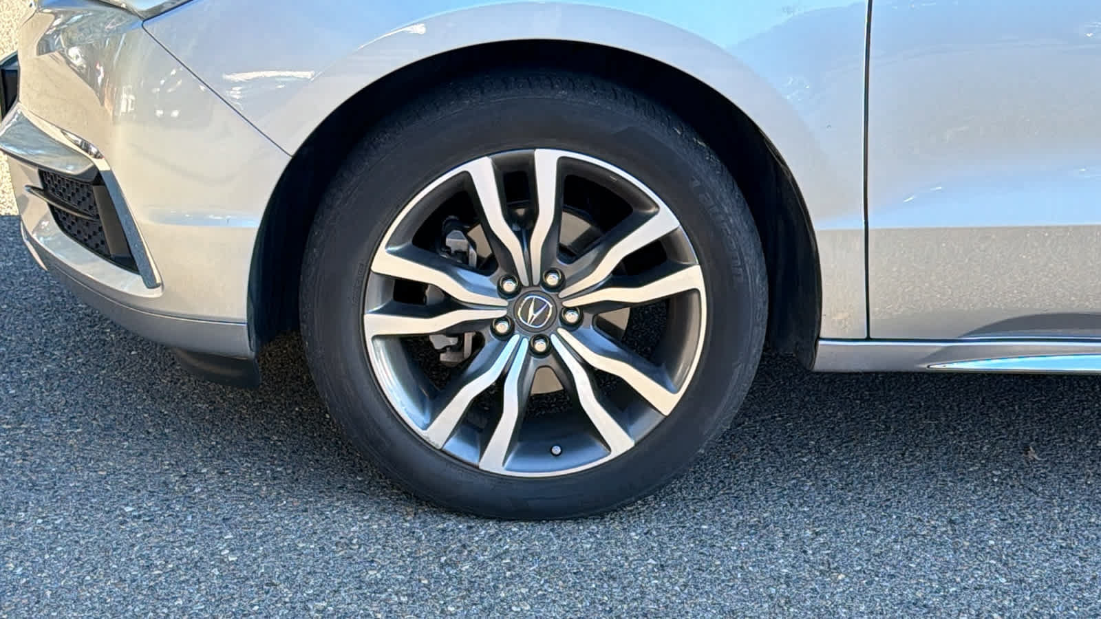 Used 2019 Acura MDX w/ Advance Package AWD/4WD image 9