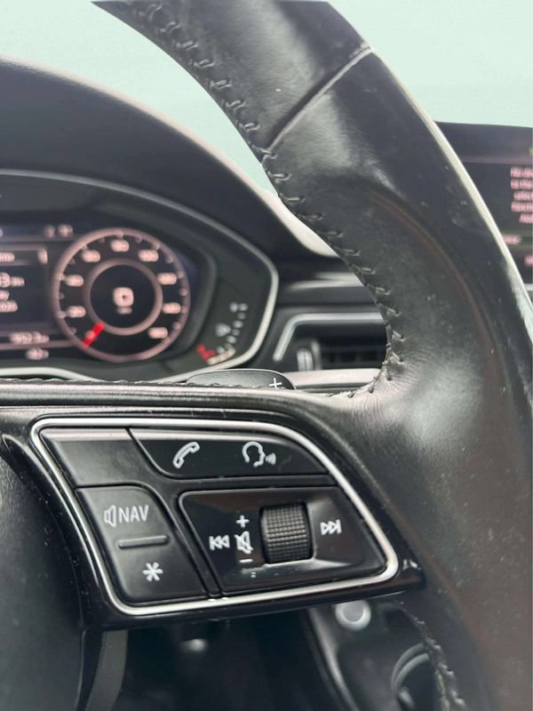 Used 2017 Audi A4 2.0T Prestige AWD/4WD image 28