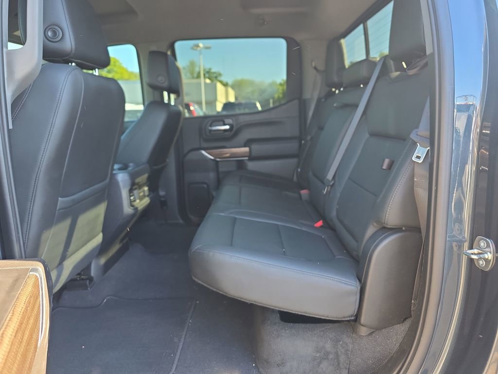 Used 2019 Chevrolet Silverado 1500 LT Trail Boss AWD/4WD image 16