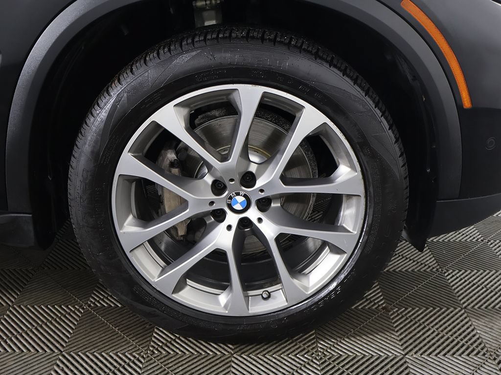 Used 2021 BMW X5 xDrive40i w/ Convenience Package AWD/4WD image 24