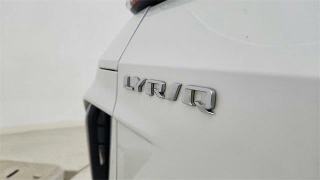 Used 2024 Cadillac Lyriq Luxury image 18