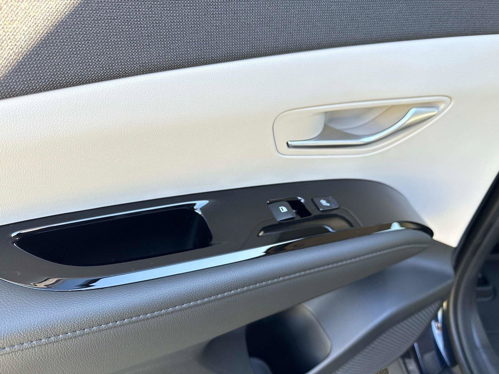 Used 2024 Hyundai Tucson Limited image 12