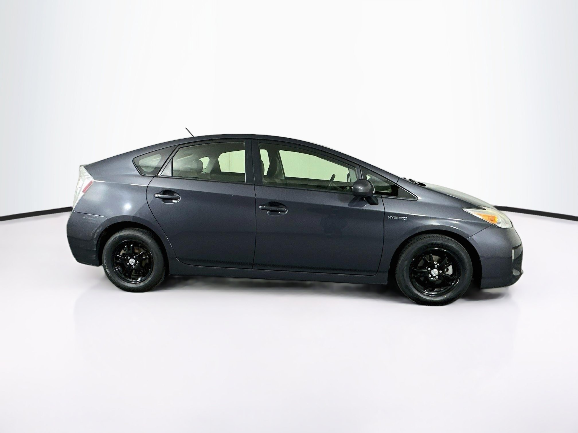 Used 2014 Toyota Prius Two FWD image 10