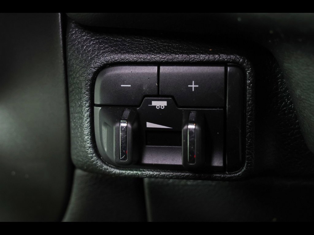 Used 2022 Dodge Durango GT image 31