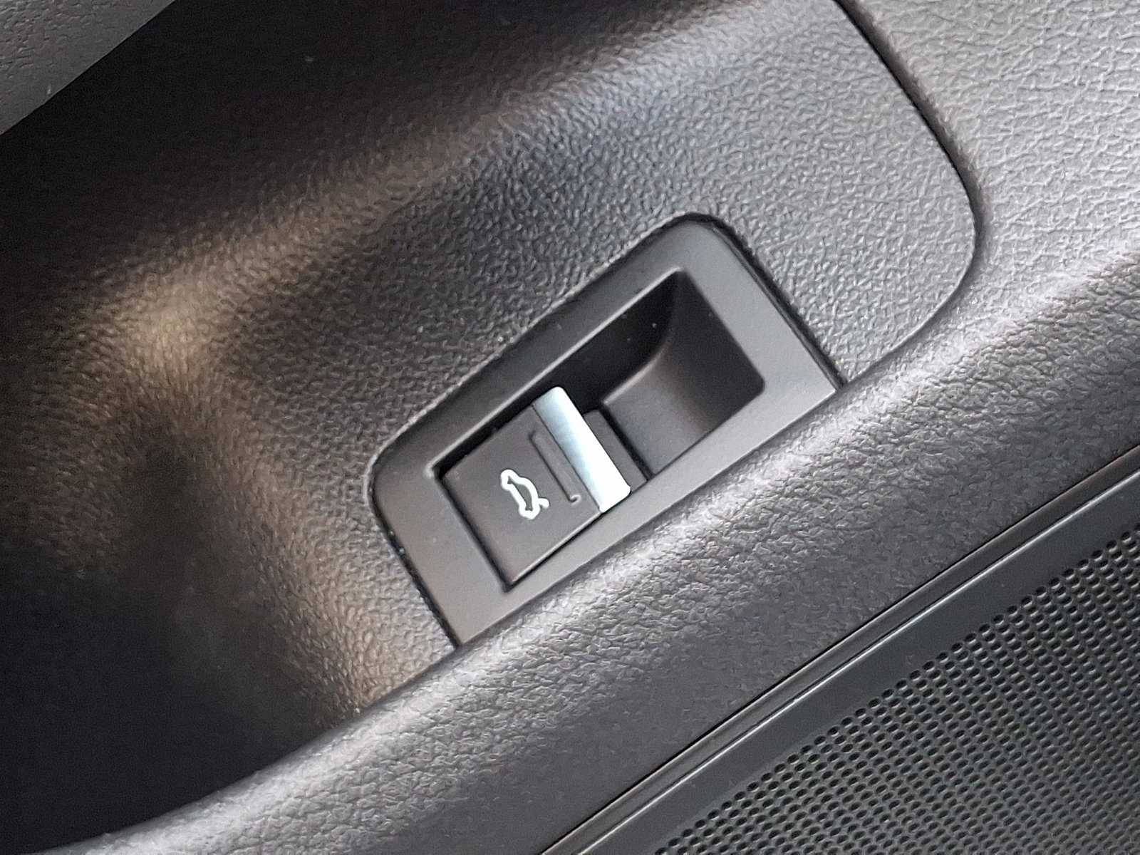 Used 2020 Audi A6 3.0T allroad Premium Plus w/ Audi Side Assist Package image 28