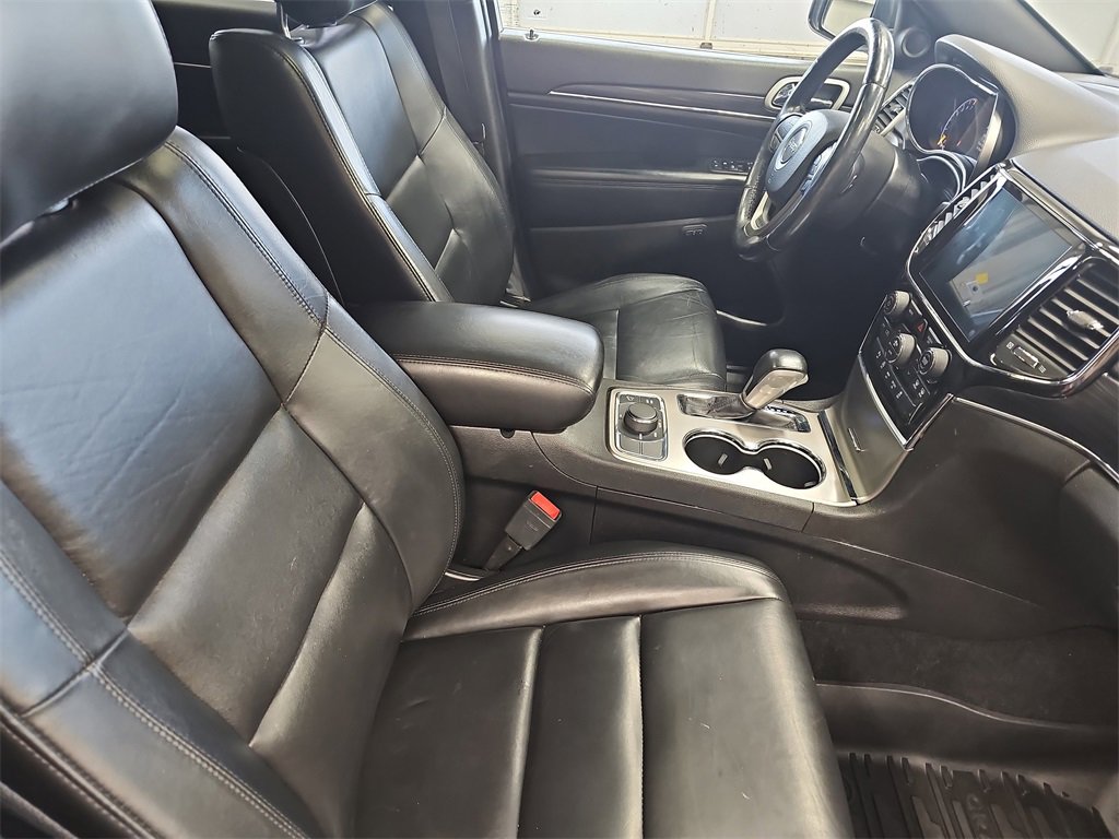 Used 2021 Jeep Grand Cherokee Limited w/ Sun & Sound Group image 10