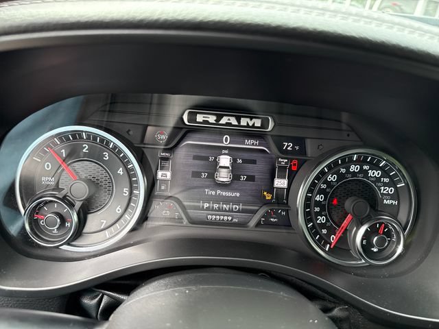 Used 2023 RAM 1500 Laramie AWD/4WD image 19