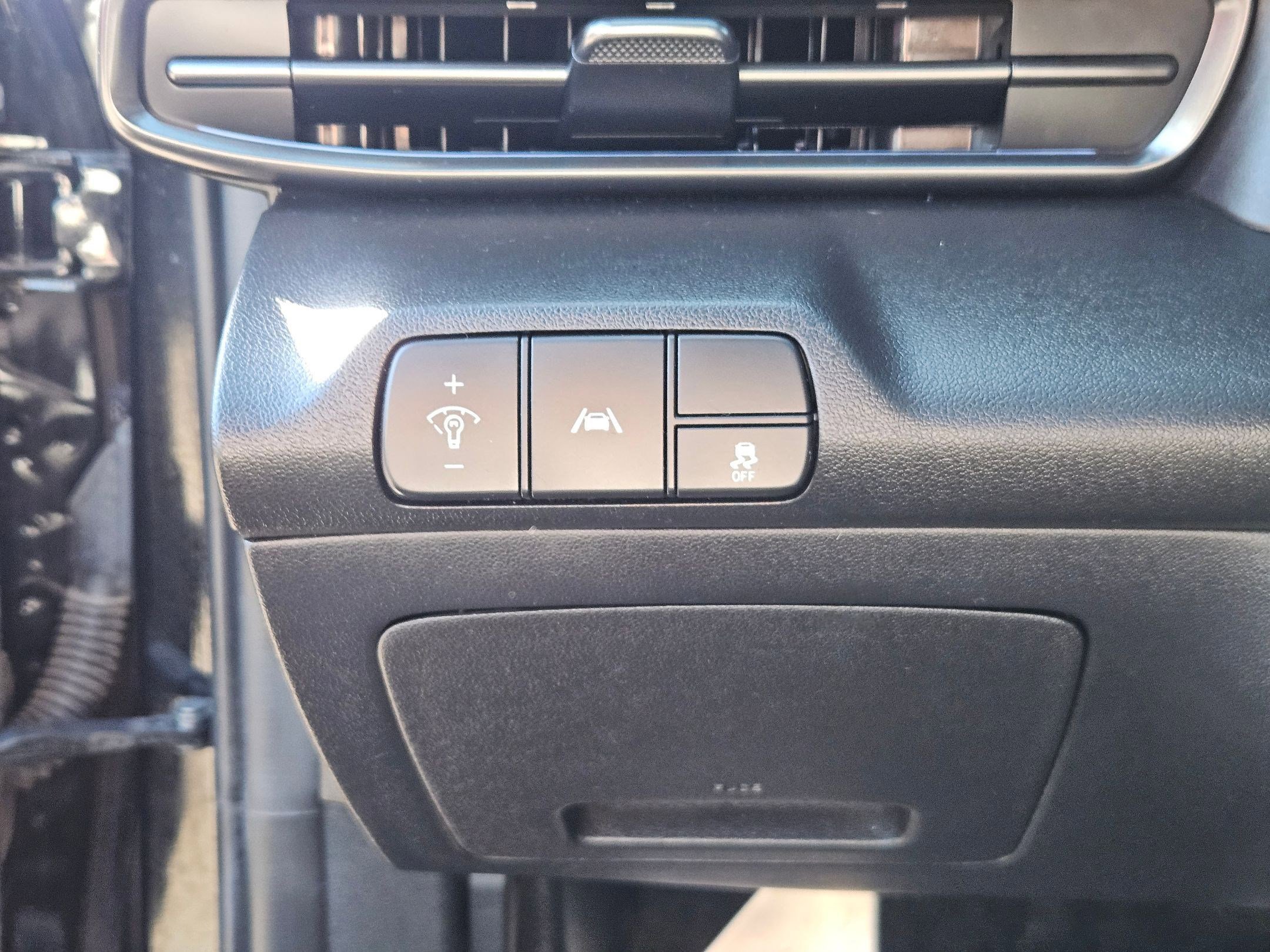 Used 2023 Hyundai Elantra N w/ Cargo Package image 15