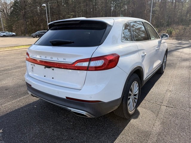 Used 2016 Lincoln MKX Select w/ Select Plus Package image 3